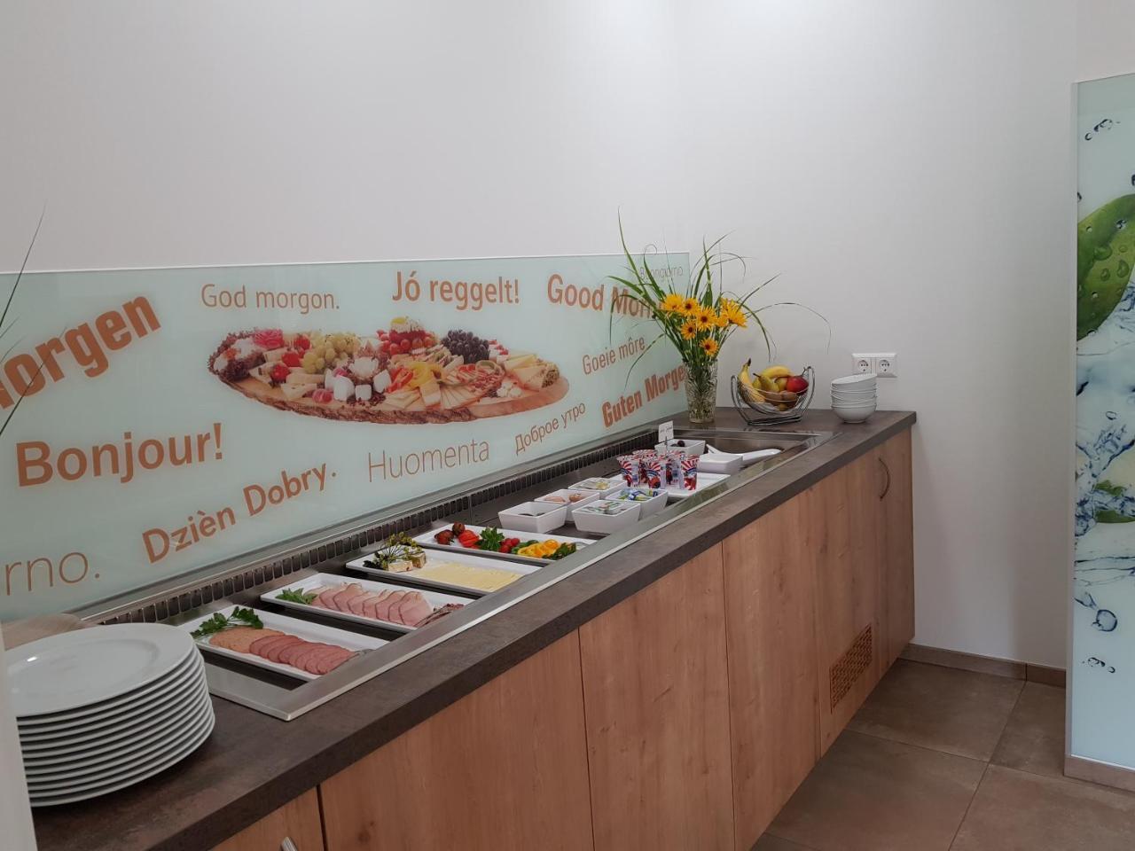 Hotel Rimo Ort im Innkreis Bagian luar foto